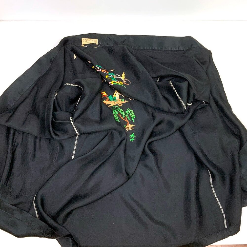 Vintage Longevity Black Satin Rayon Hand Embroidered Kimono Robe Sz M - Picture 13 of 16